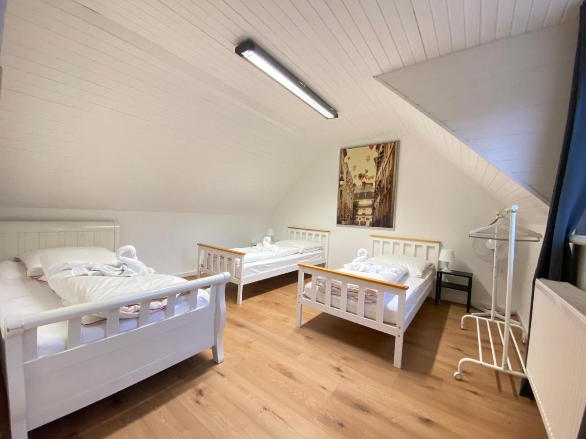 3-Zimmer Haus 85Qm Mit Balkon Bis Zu 8 Personen Winningen Exterior photo